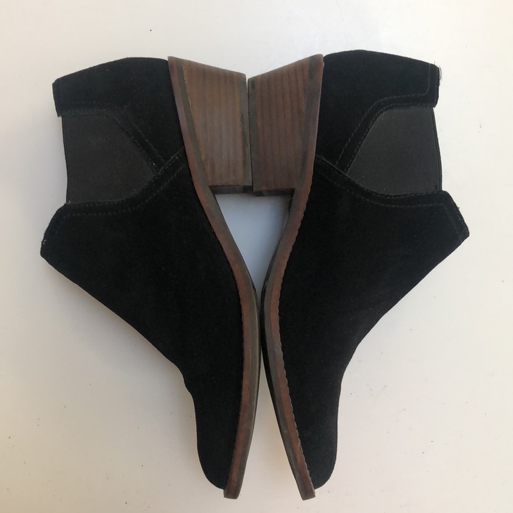 Lucky Brand Womens Black Suede Ankle Boots, Like New, 8.5 US, 1.75” Heel
